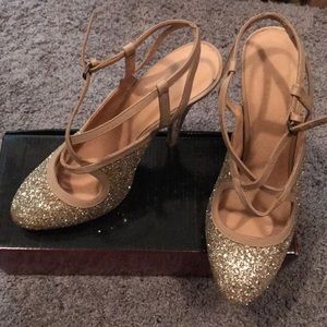Hoss Intropia Gold Glitter heels